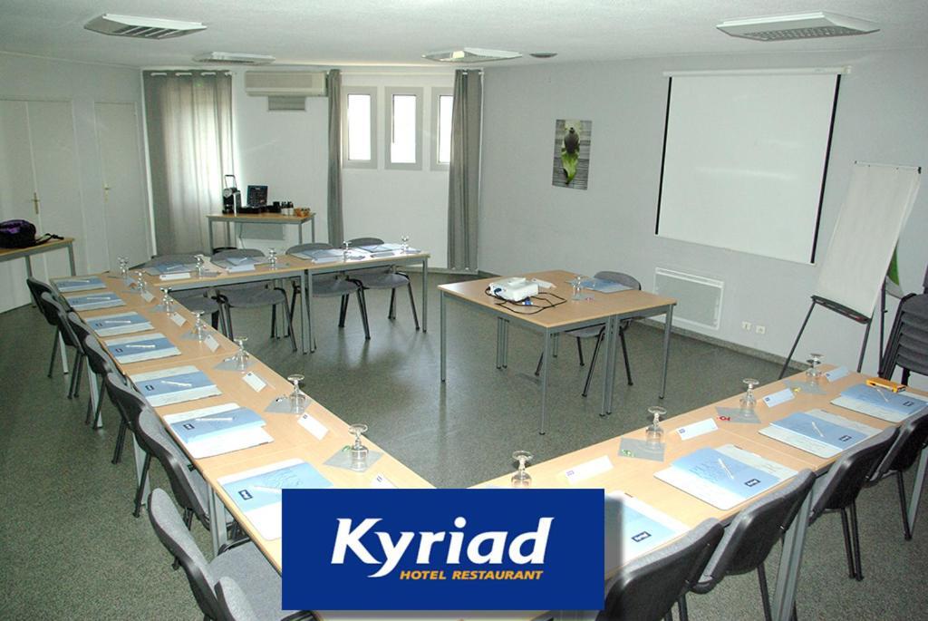 Kyriad Limoges Sud - Фейтеа Экстерьер фото